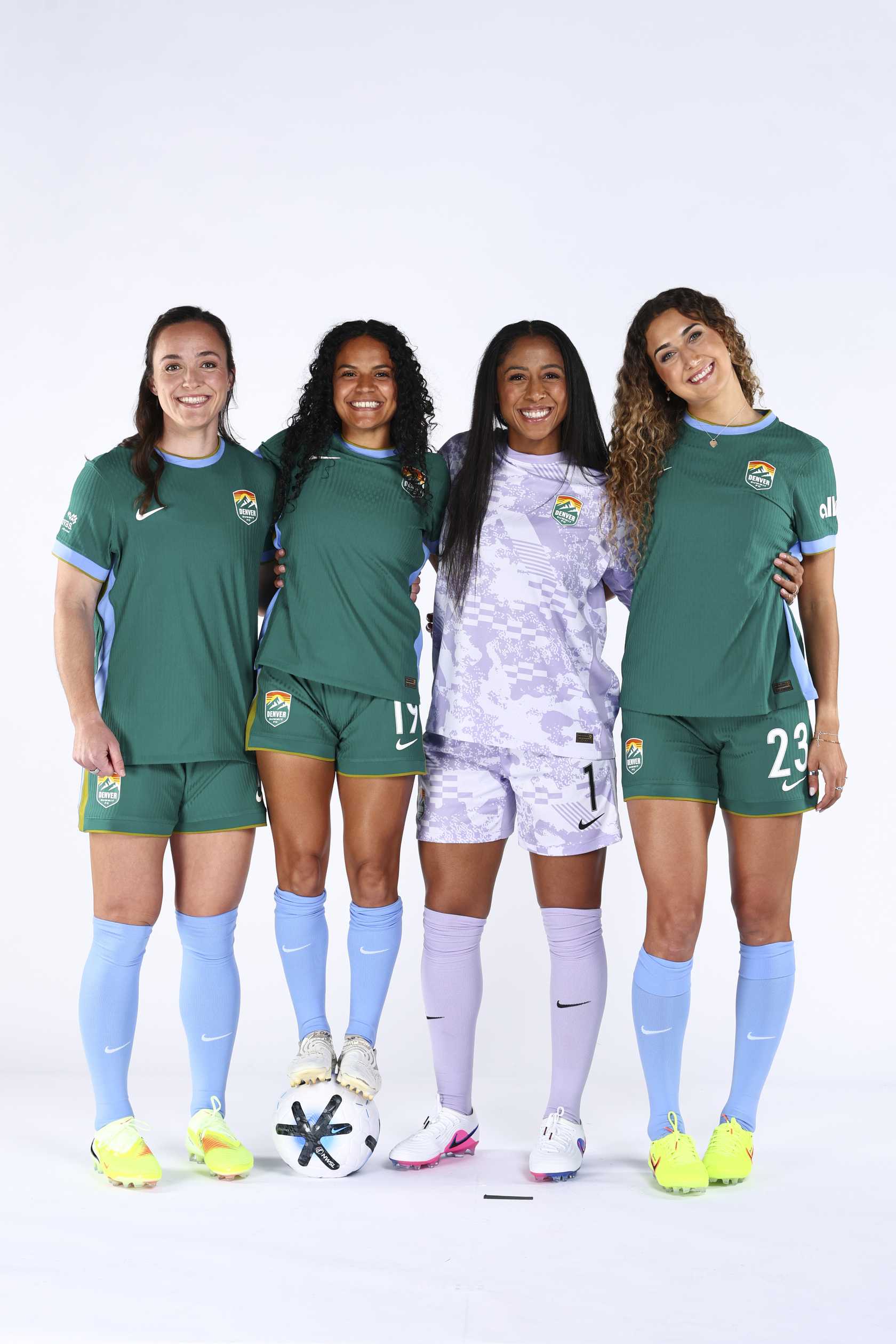 Denver_summit_inaugural_kit