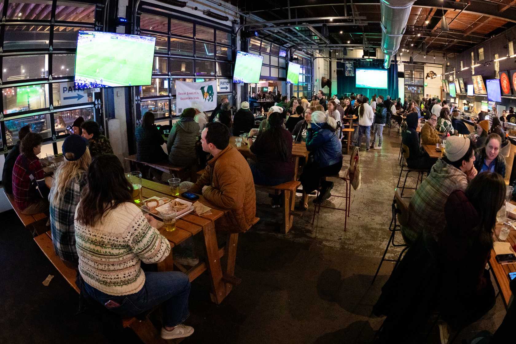 Denver_Summit_FC_watch_party