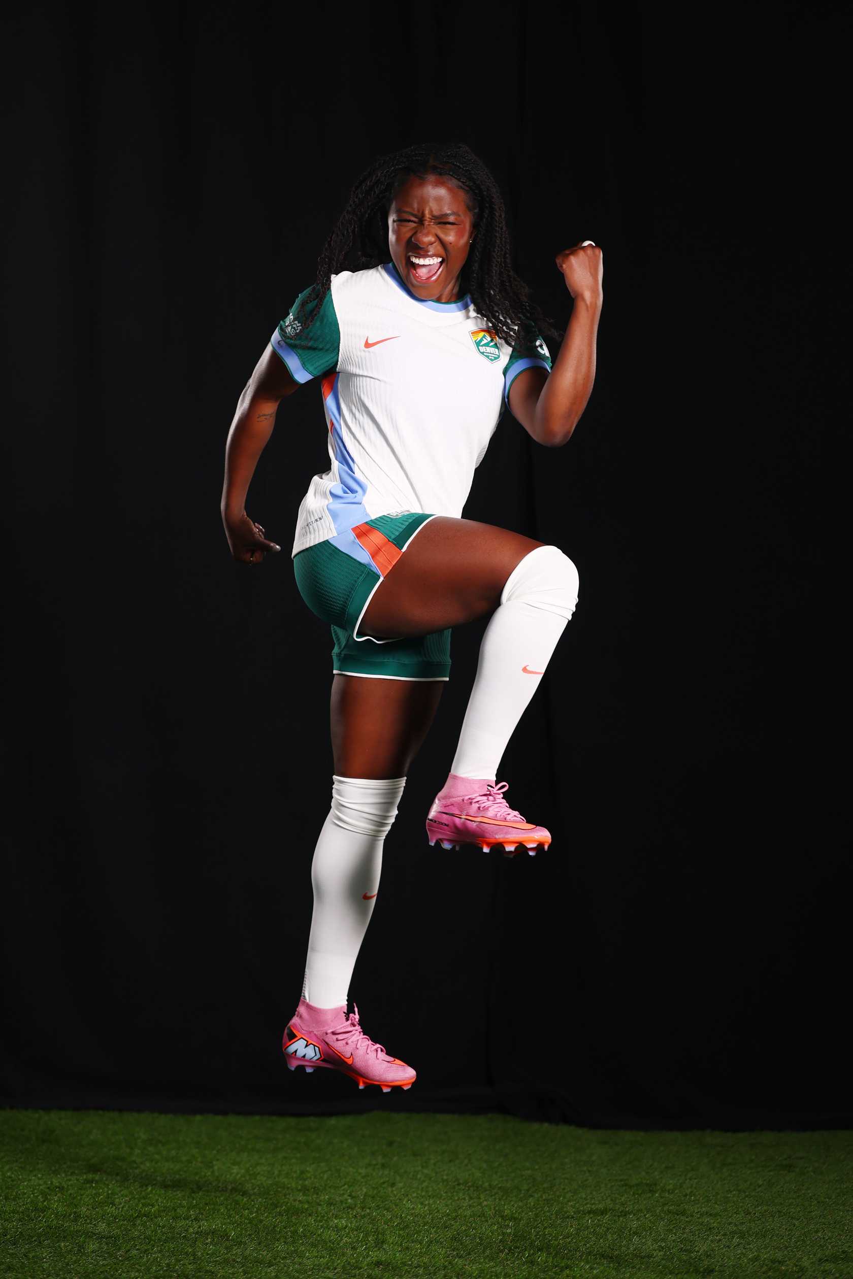 Denver_Summit_FC_snow_kit