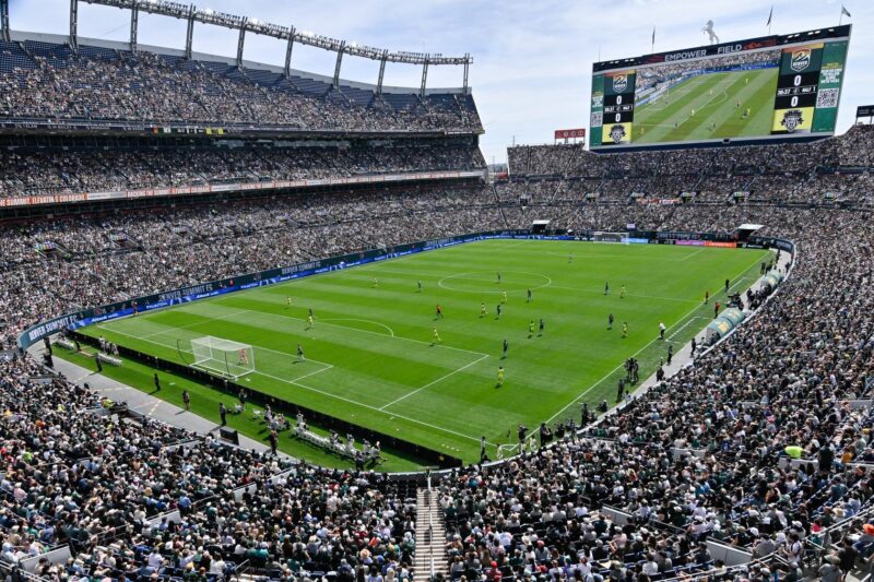 Denver_Summit_FC_empower_field